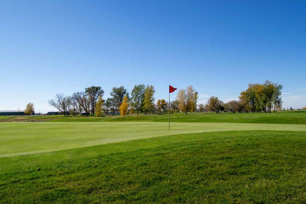 Dakota Winds Golf Course Flag - Fall